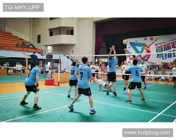 周芳的排球人生:从赛场拼搏到人生哲学的深度对话 周芳的排球人生:从赛场拼搏到人生哲学的深度对话