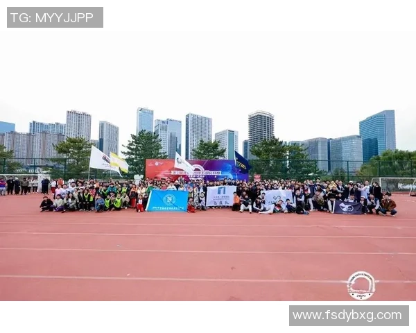 武汉飞盘队在极限运动联赛中的灵活性表现与战术分析 武汉飞盘队在极限运动联赛中的灵活性表现与战术分析